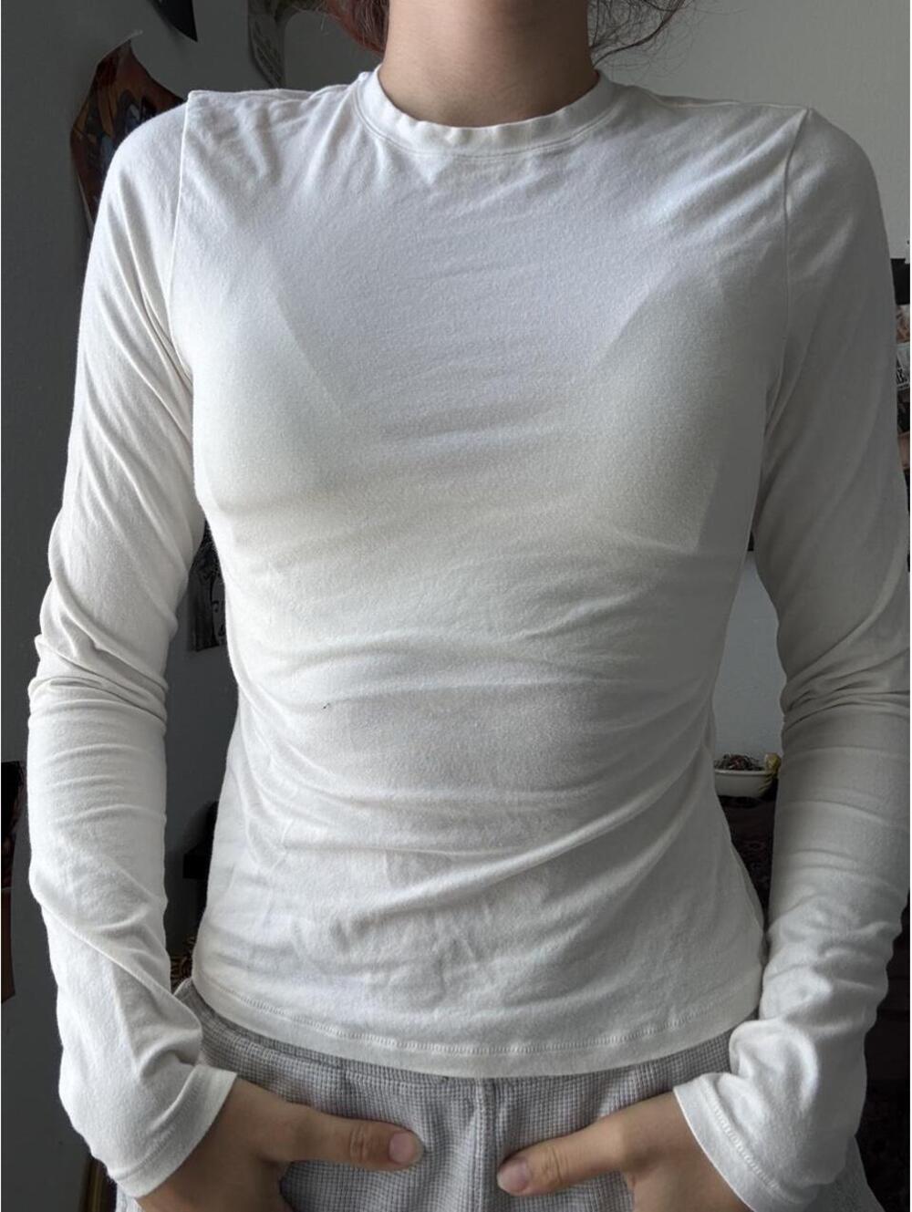 Skims Women's White and Cream Shirt